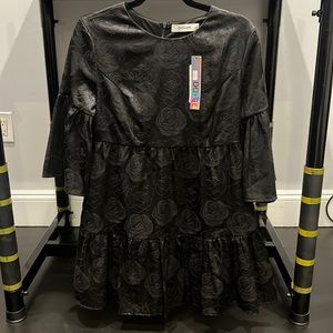 Do+Be bell sleeve NWT mini dress floral black
